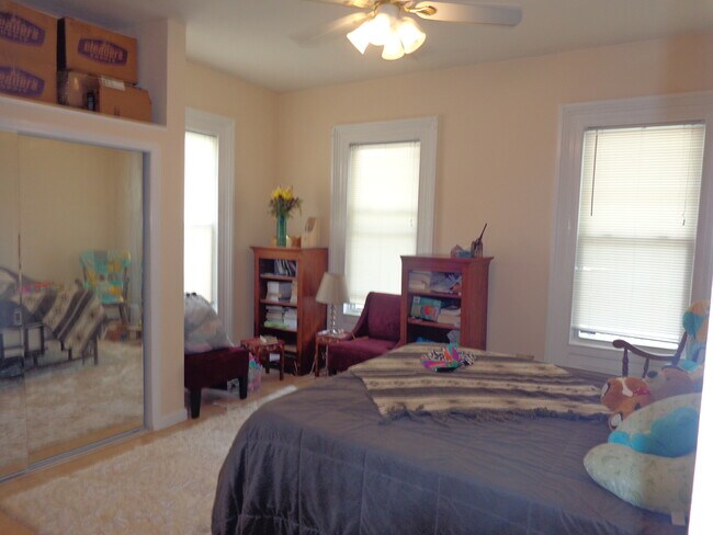 BEDROOM 1 - 23 Maple St