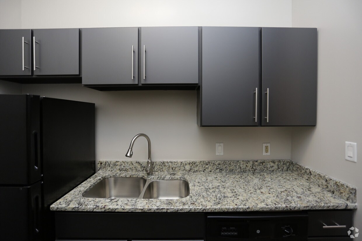 Askew Cocina - The Landings at River Market Loft & Apartment Homes