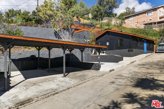 Foto del edificio - 3015 Future Pl