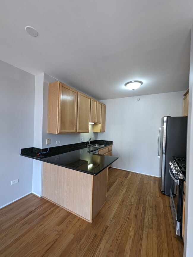 Foto del edificio - 600 N Dearborn St