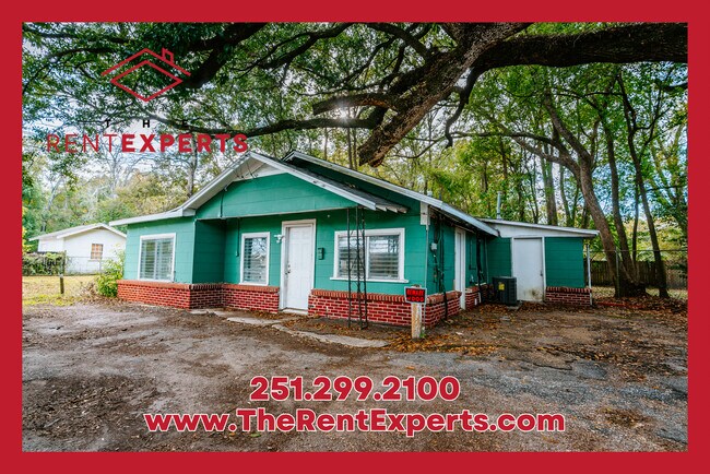 Building Photo - 306 Stocking St