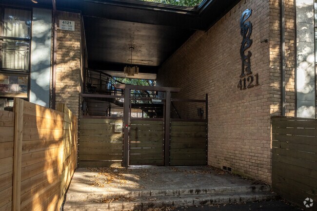 Entrada - Eden At Avondale Apartments