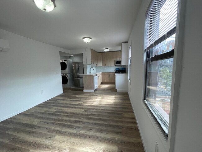 Foto del edificio - 416 10TH St