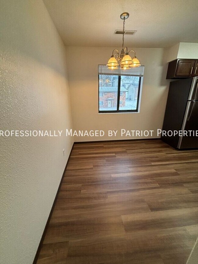 Foto del edificio - 830 Hawkeye Dr