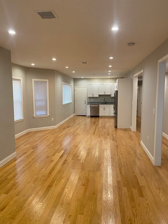 Foto del edificio - 226 Fellsway W