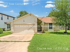 Building Photo - 1112 York Castle Dr