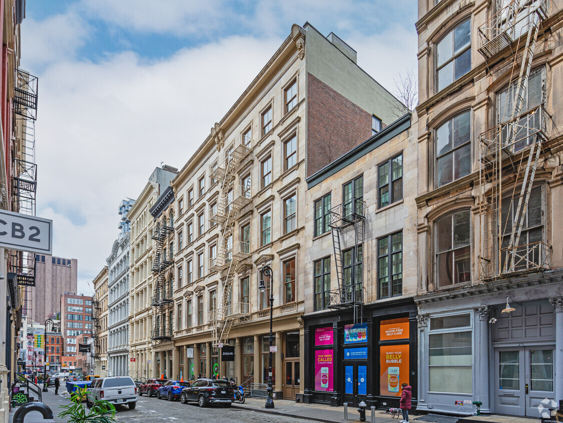 Primary Photo - 21-23 Mercer St