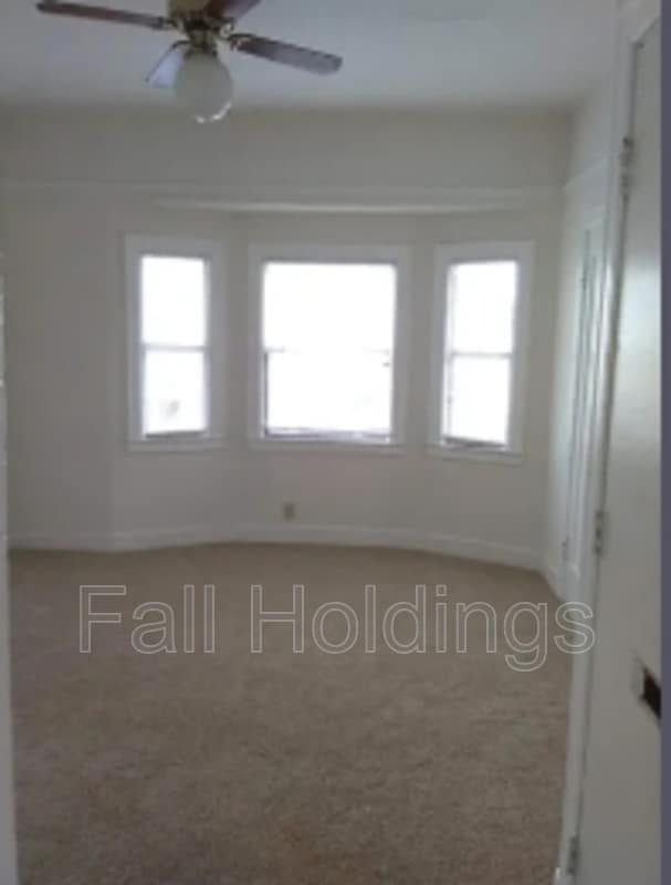 Building Photo - 1438 Alcatraz Ave