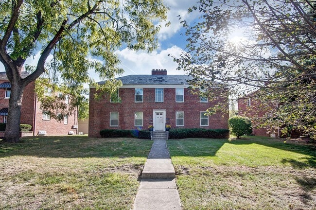 Building Photo - 1440 Elmwood Ave