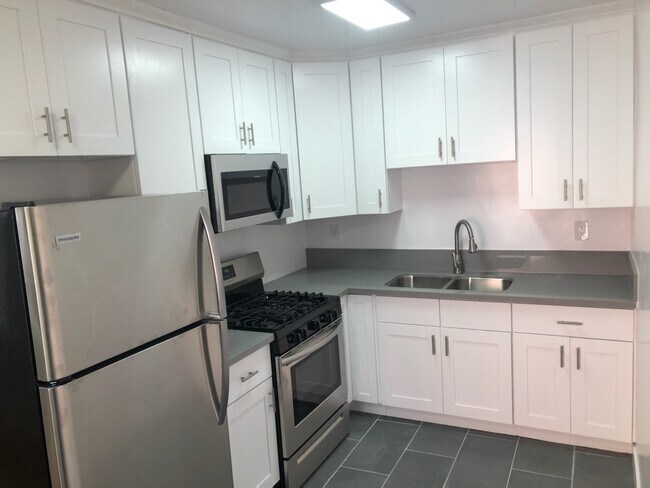 Foto del edificio - 133 N Edgemont St
