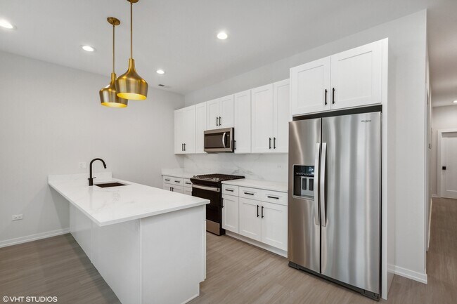 Foto del edificio - 2707 W Washington Blvd