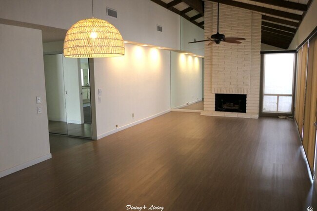 Foto del edificio - Canyon Sands Villa-Long Term,unfurnished.