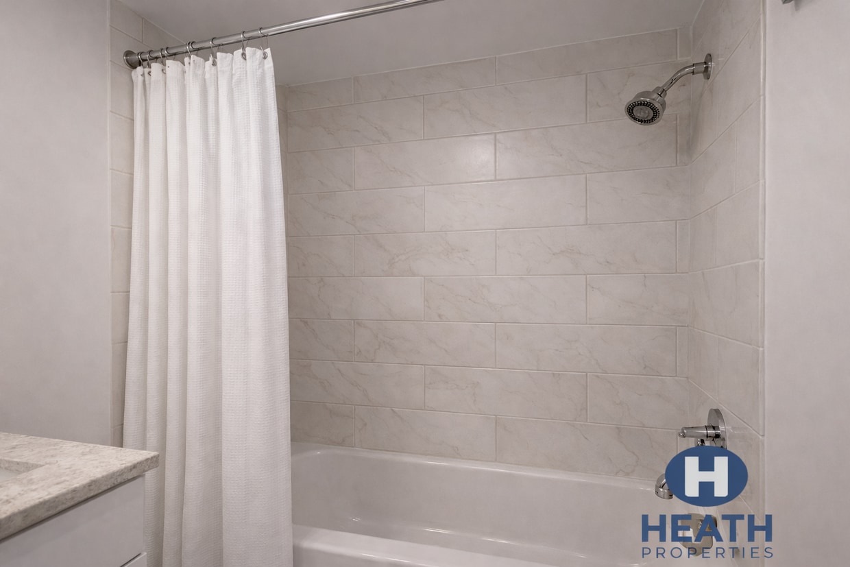 Building Photo - 218 Hemenway St