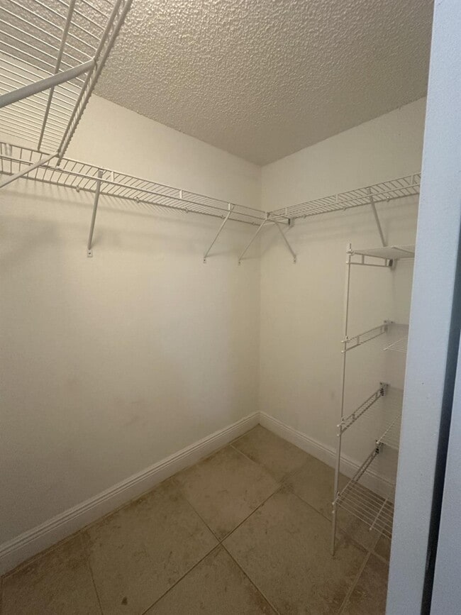 Building Photo - 1561 Windorah Way