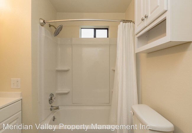 Building Photo - 2 br, 1 bath House - 1418 6th St. NE