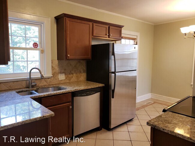 Foto del edificio - 2 br, 1 bath House - 3017 Hudson Street