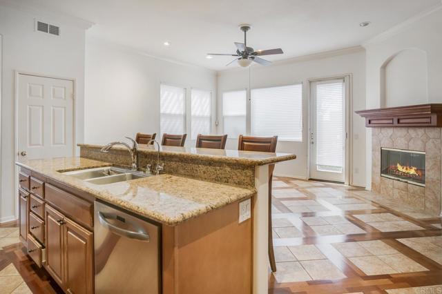 Building Photo - 11354 W San Raphael
