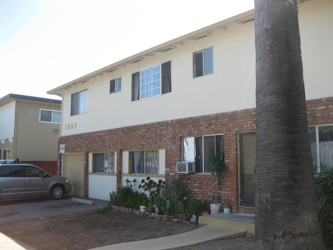 Building Photo - 1007 Leigh Ave
