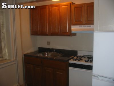 Building Photo - 3600 Spring Garden St
