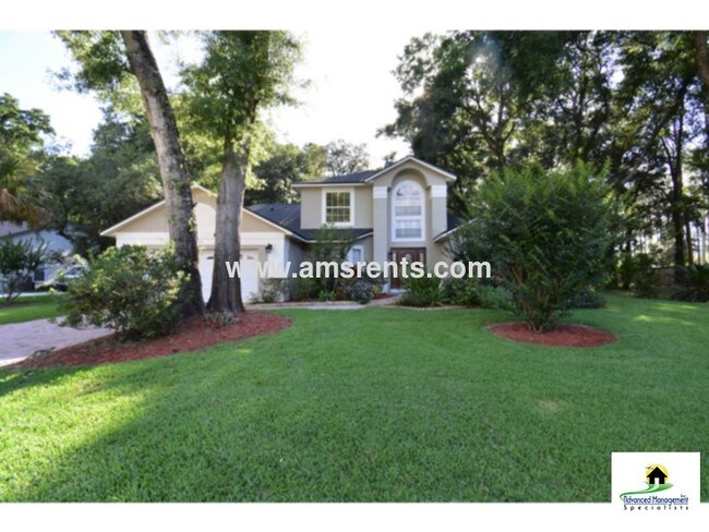 Building Photo - 1498 Deer Lake Cir