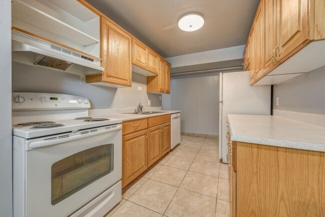 Building Photo - 417 N 100 E