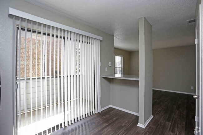 Blakely Apartment Homes Arlington Tx Apartments Com