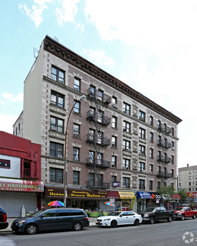 Primary Photo - 3640-3648 Broadway