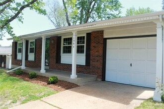 Building Photo - 1368 Glenrock Dr