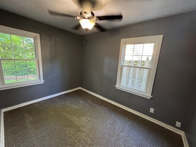 Foto del edificio - Cozy 2-Bedroom Home In a Peaceful Neighborhood!