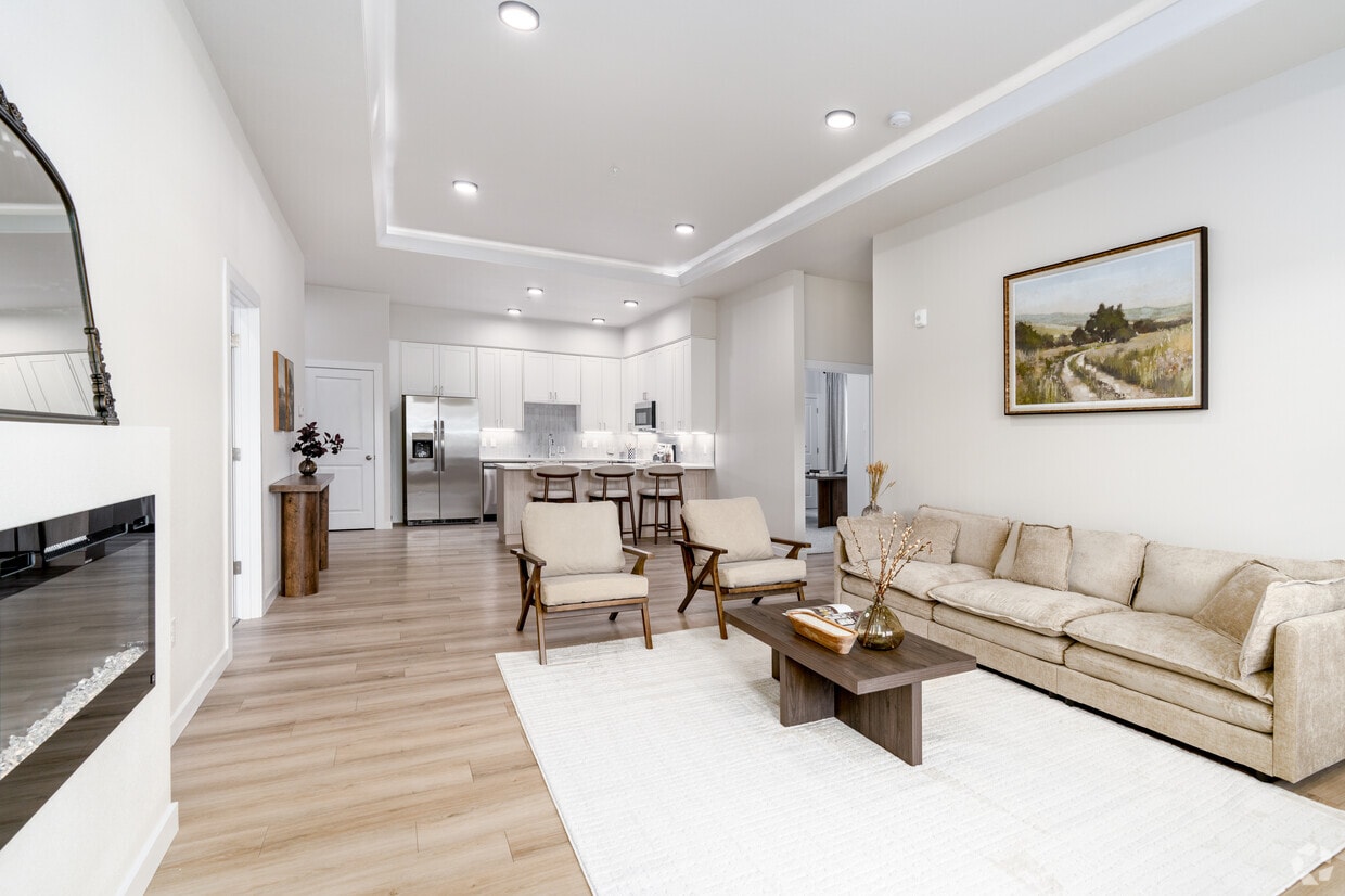 Primary Photo - Sunlight Orchards