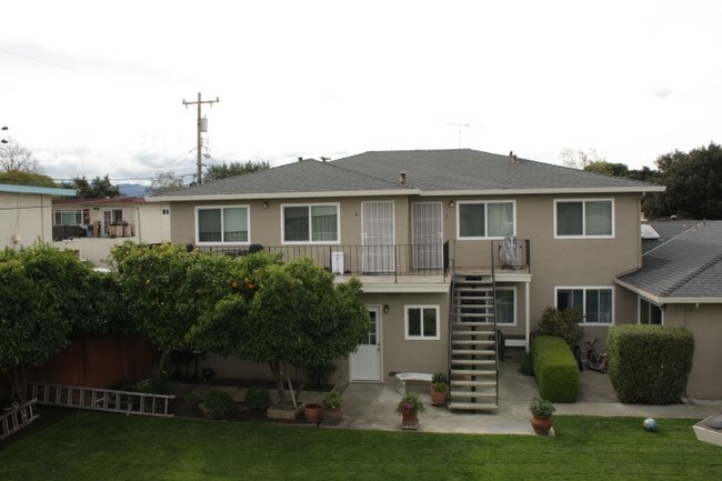 Building Photo - 1138 Starbird Cir