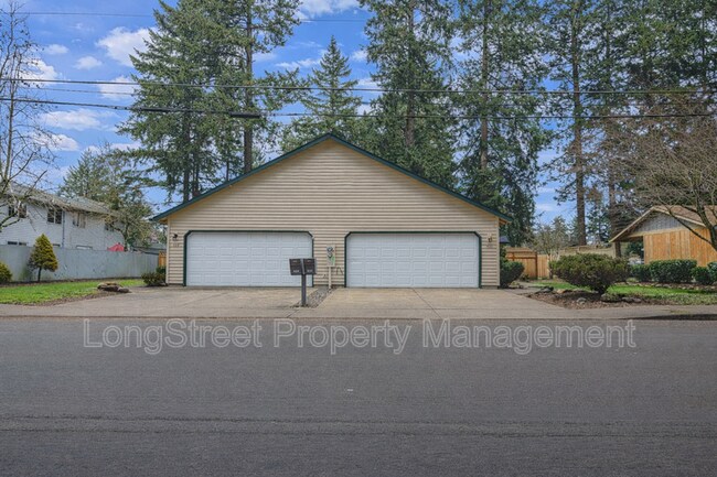 Building Photo - 434 NE 176th Ave