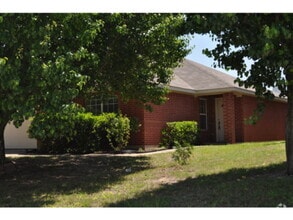 Building Photo - 9753 Stoney Bridge Rd