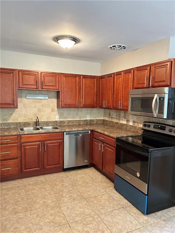 Foto del edificio - 1187 Lynmoor Dr NE