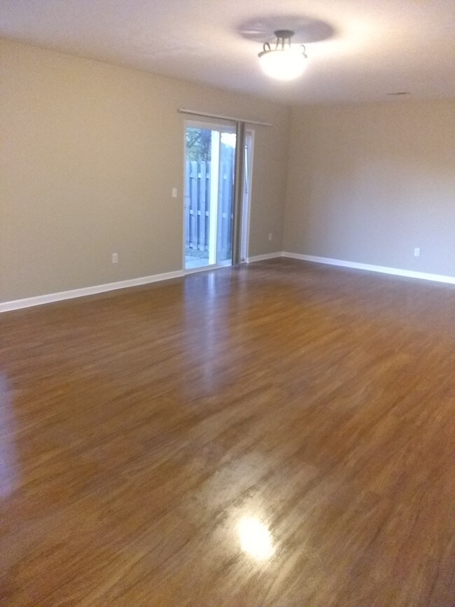 112 Dusky Willow Dr, Etna, OH 43068 Townhome Rentals in Etna OH