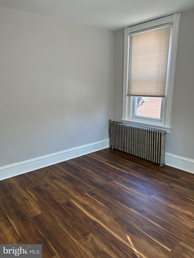 Building Photo - 6633 Torresdale Ave