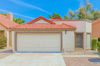 Building Photo - 549 N Granite St