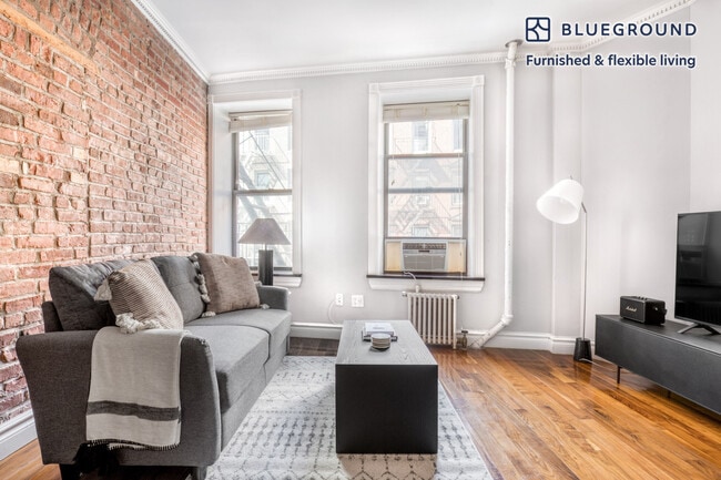 Building Photo - 20 Prince St