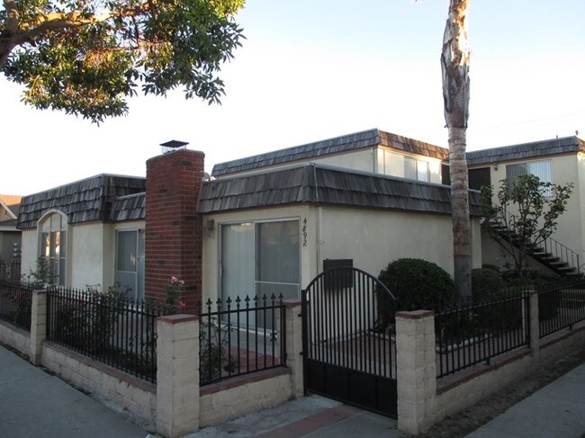 Building Photo - 4892 Kona Dr