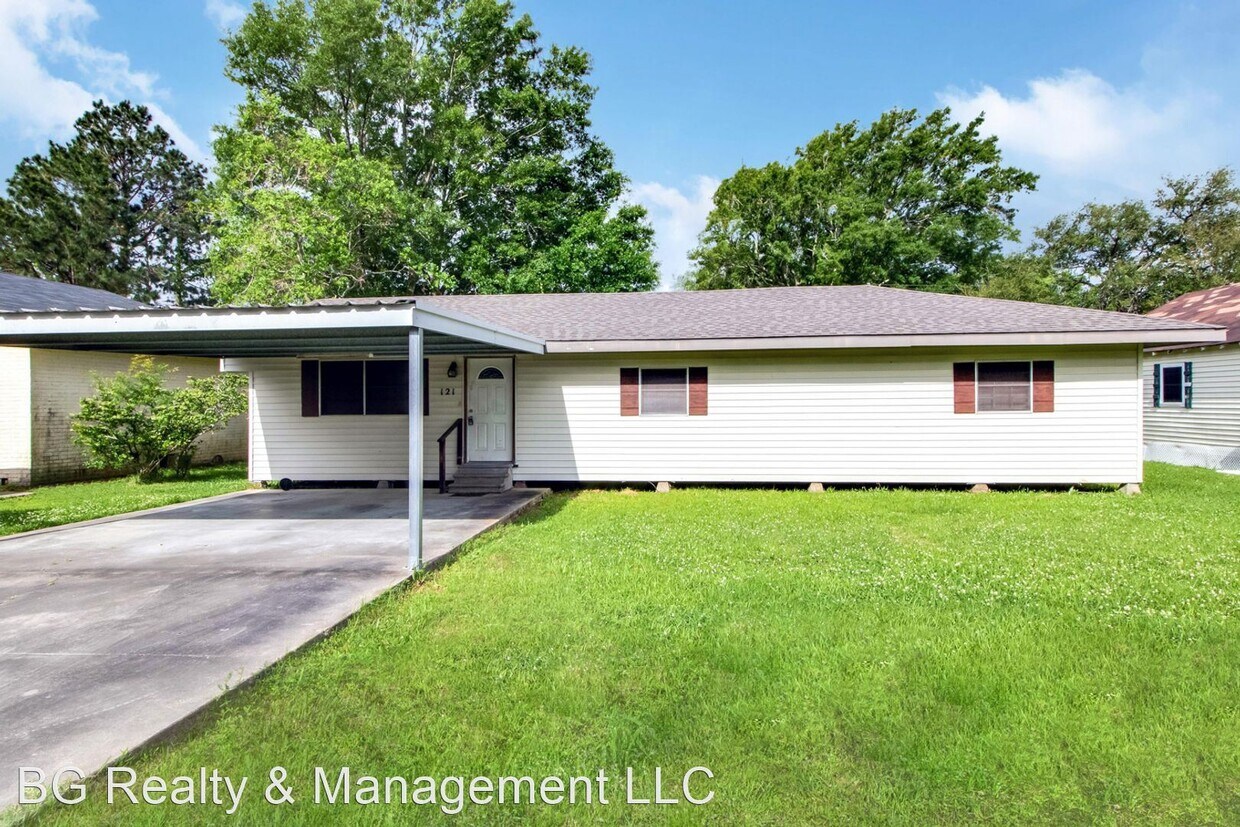 Foto principal - 3 br, 2 bath House - 121 La Rue Rouge