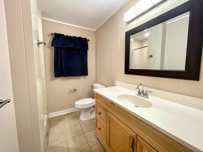Building Photo - For Rent – Renovated 3-Bedroom Home with P...
