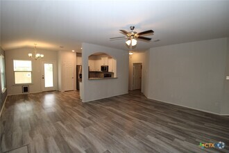 Building Photo - 265 Bethann Dr