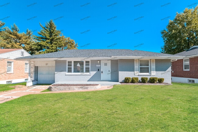 Photo - 9244 Filibert Dr House