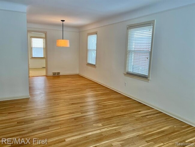 Foto del edificio - 4516 Robinwood Ave