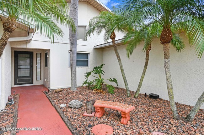Foto del edificio - 296 Sandy Crane Ct