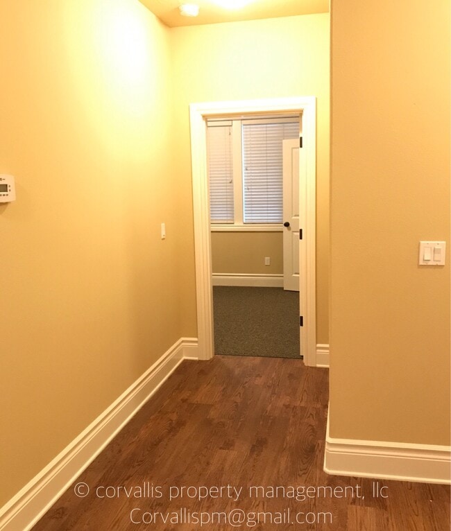 Building Photo - 1206 SW 53rd St