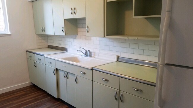 Foto del edificio - 2763 Hooker St