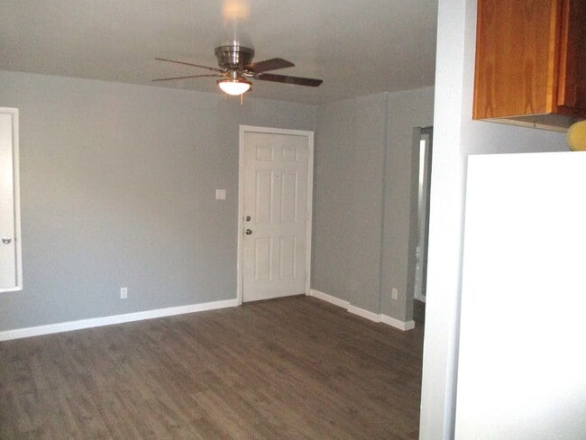 Foto del edificio - 326 V Street