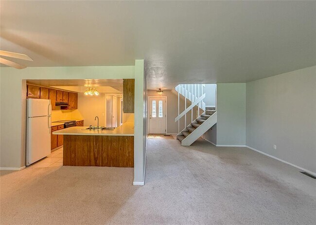 Foto del edificio - 12021 Hawthorne Ln
