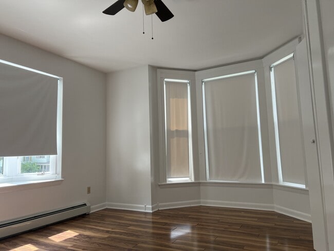 Building Photo - 10 Kimball St